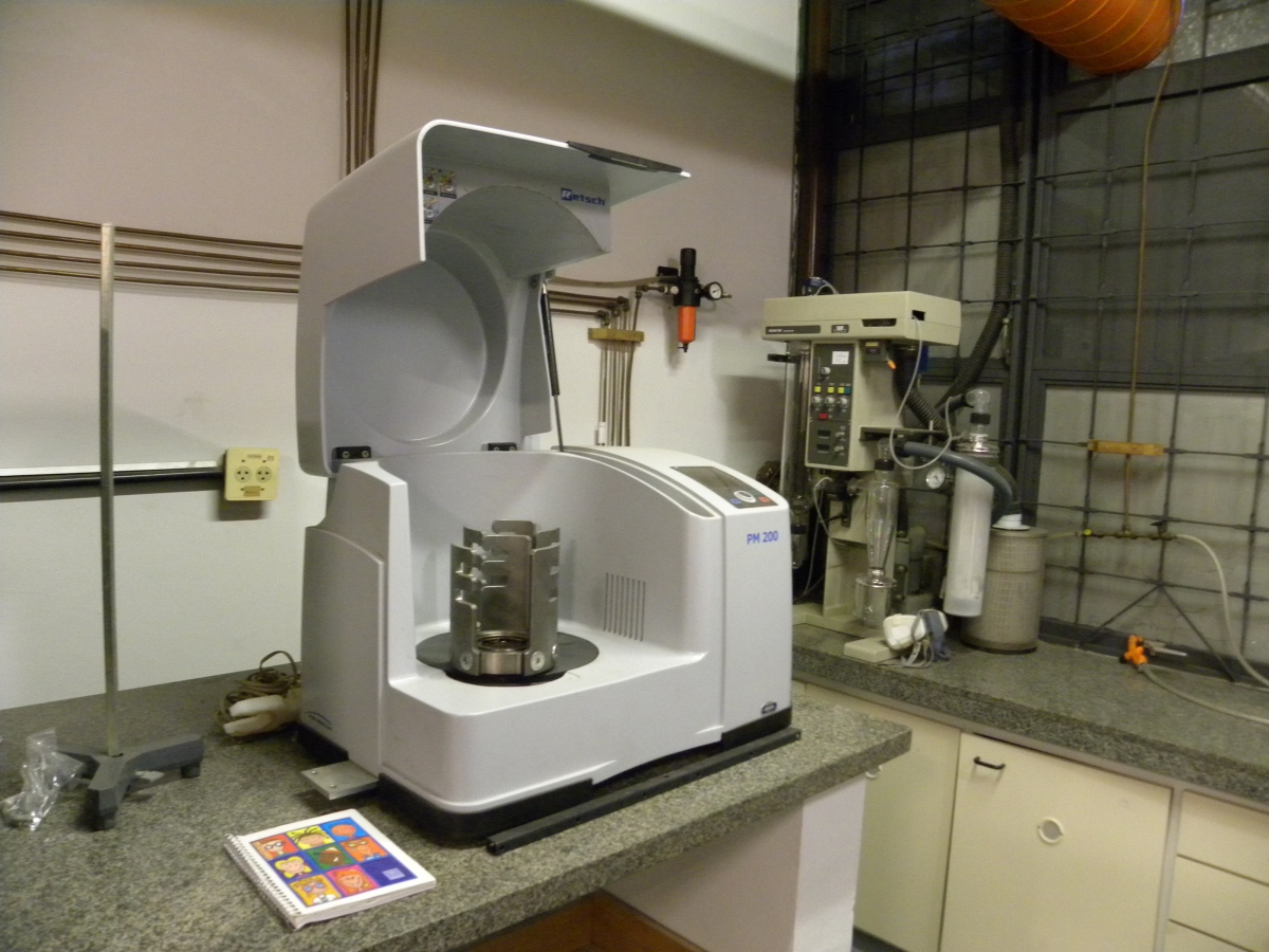 High energy ball-milling - RETSCH - Mod. PM - 200